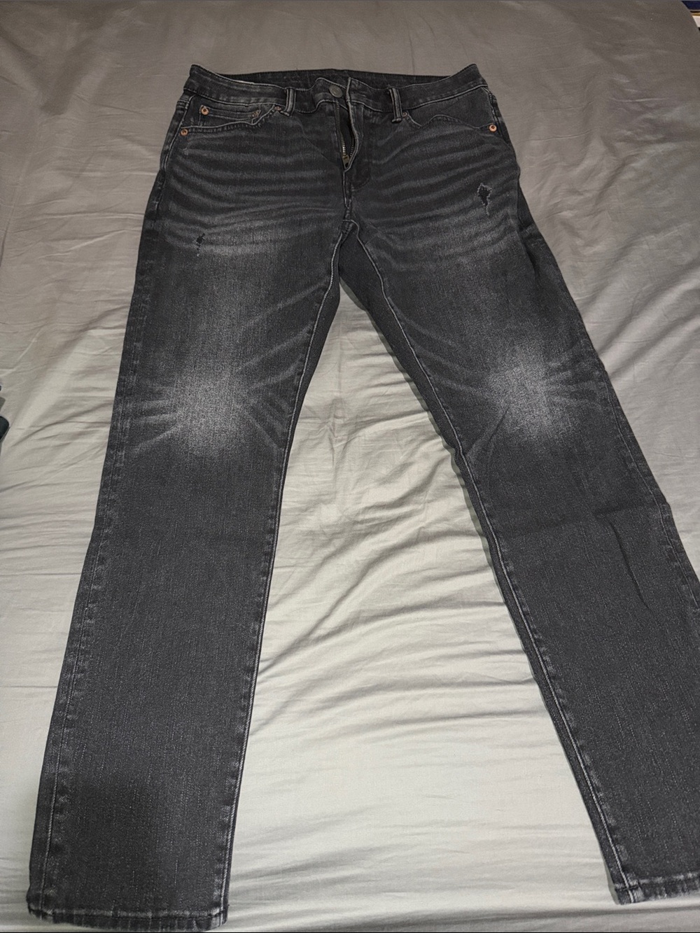 American Eagle Outfitters Skinny Jeans in Washed Black